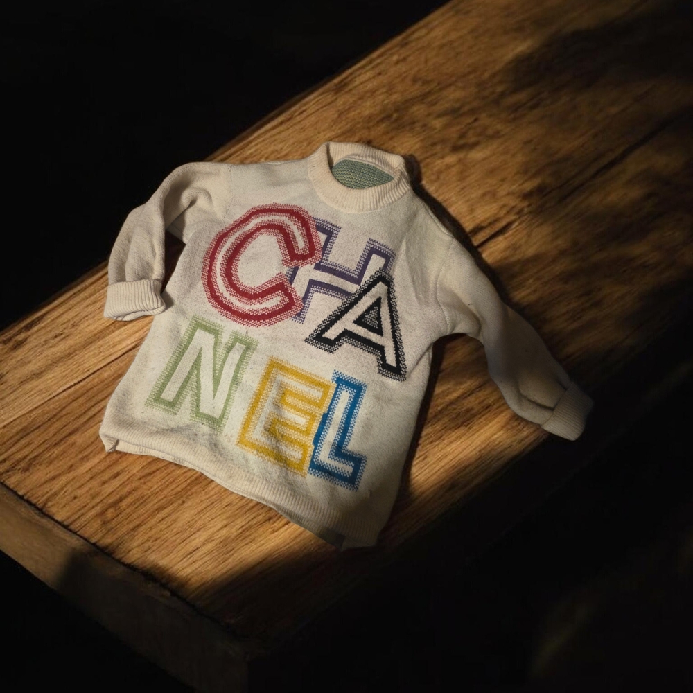 CHANEL White Sweater with Multicolor Logo